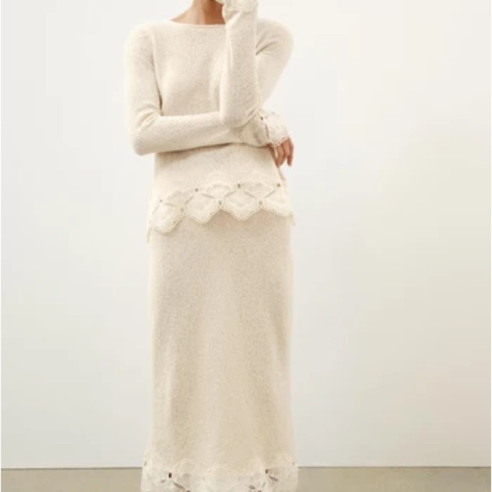 Zara Cream Two Piece Maxi Skirt and Long Sleeve Top